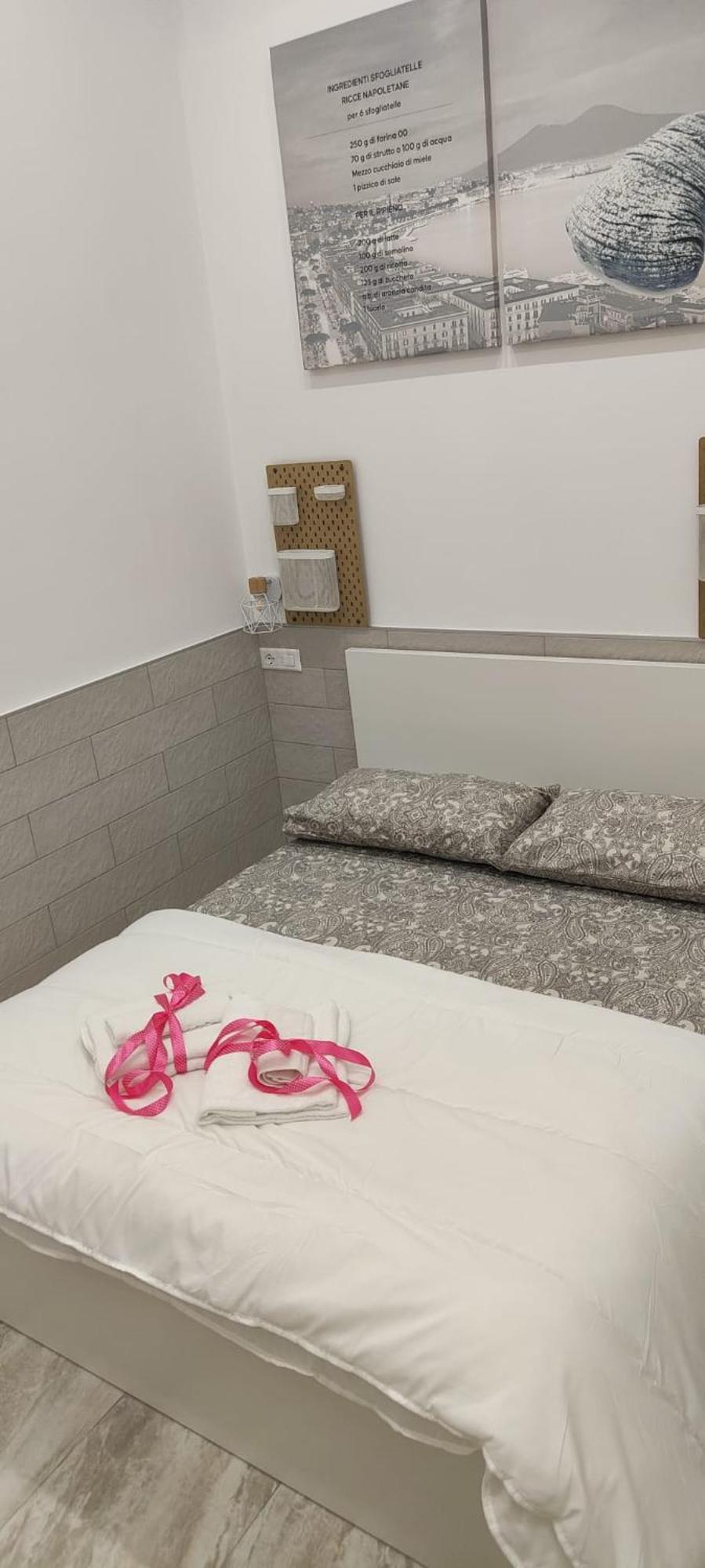 Il Biscottino Rooms Nápoly Szoba fotó